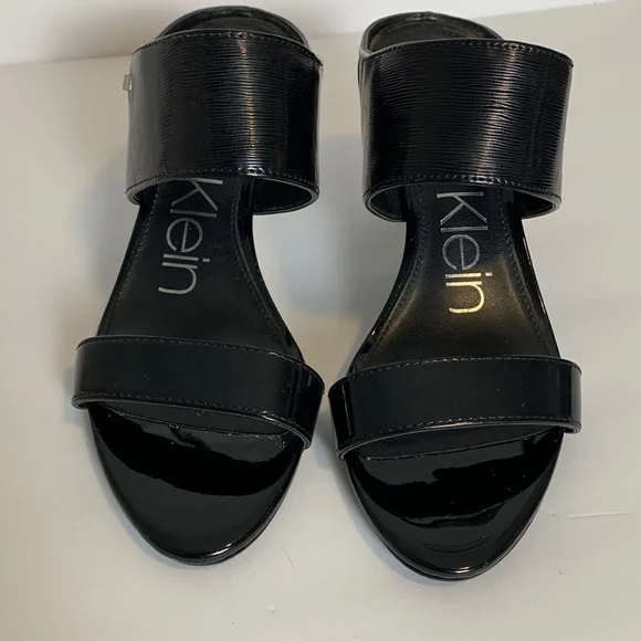 Calvin Klein Lorinda Black Patent Slip On Open Toe Heels Sandals Size 7.5